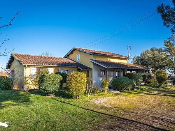 Maison 5 pièces 143 m² 
