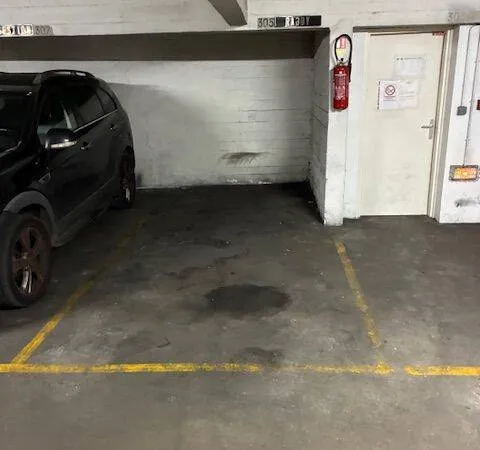 Parking 12 m² 