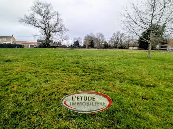 Faites construire votre projet ! En village. 