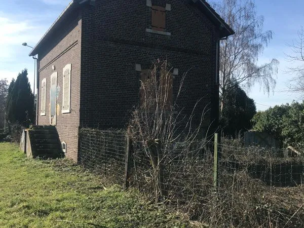 Maison individuelle à rénover 