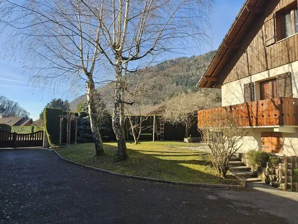 Maison 5 pièces 120 m² 