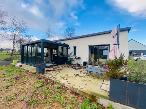 Maison de plain-pied 4 pièces 100 m² 