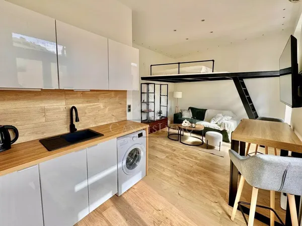 CANNES LIMITE BANANE - STUDIO COIN NUIT BALCON 