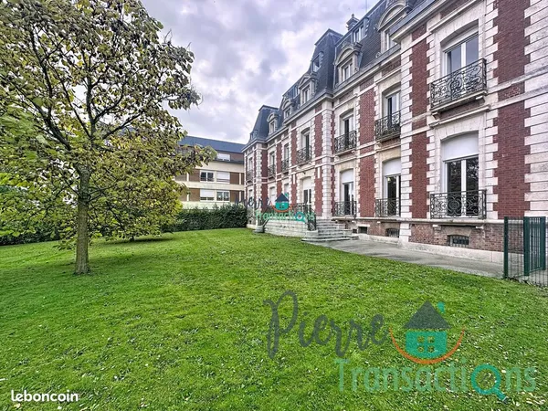 Appartement 4 pièces 83 m² 