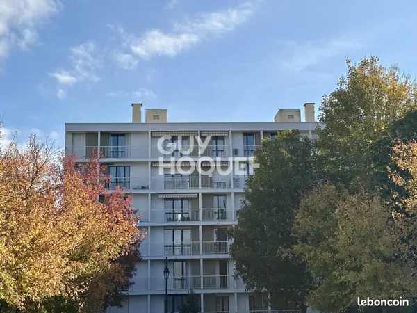 Appartement 4 pièces 74 m² 