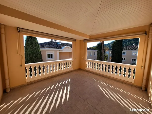 Appartement 4 pièces 113 m² 