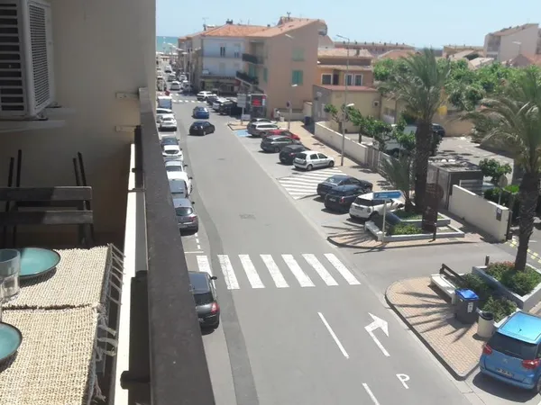 Grand T3 meublé (de janvier à fin juin) 