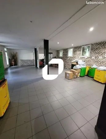 Local commercial 202 m² 