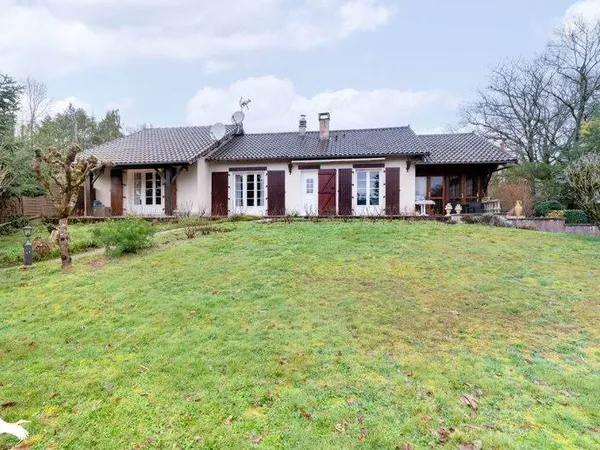 Maison 5 pièces 140 m² 