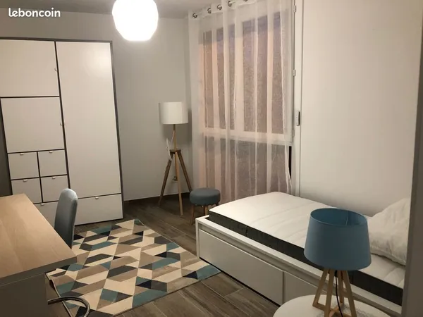 Studio meublé 