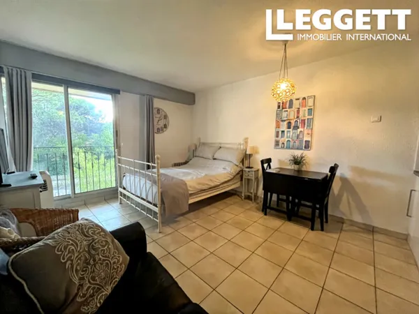 Appartement studio exceptionnel au coeur de Saint-Tropez: une résidence sécurisée+un jardin 