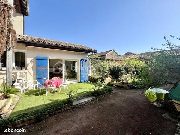 Duplex 7 pièces 145 m² 