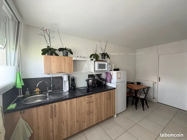 Appartement 1 pièce 28 m² 