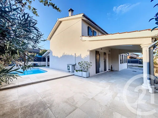 Maison 6 pièces 146 m² 