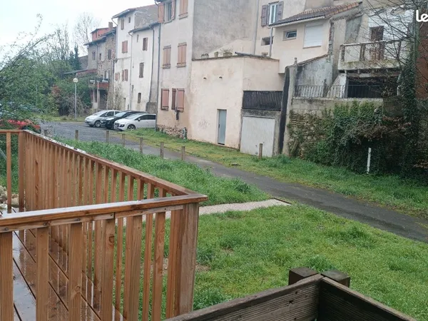 Maison mitoyenne à louer 
