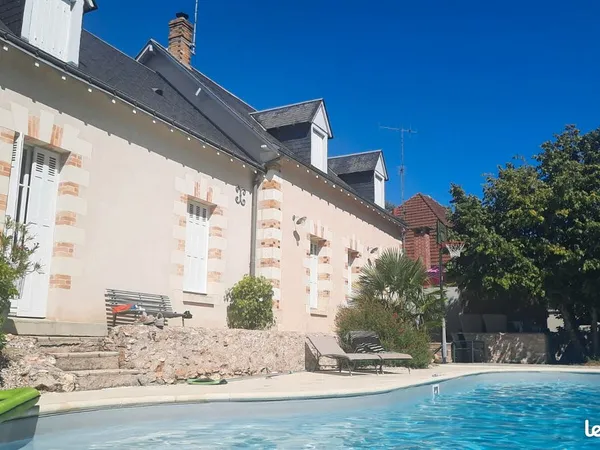 Longère 7 pièces 160 m² 