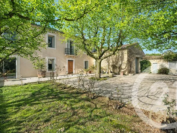 Maison 8 pièces 290 m² 