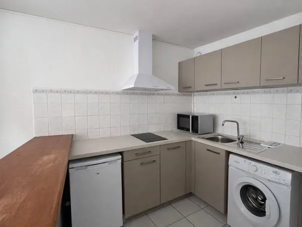 Appartement 1 pièce 30 m² 