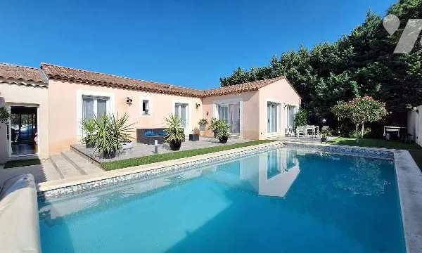 Maison 5 pièces 145 m² 