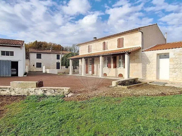 Maison 6 pièces 102 m² 