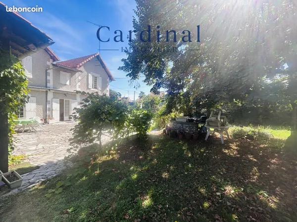 Maison 7 pièces 150 m² 