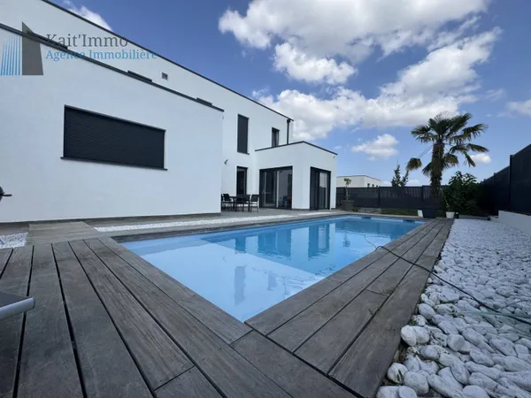 Maison 6 pièces 205 m² 