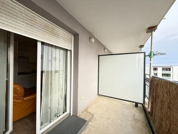Appartement Angers 2 pièces 39m² avec balcon et parking dans les Hauts de Saint Aubin 
