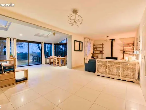 Maison 6 pièces 125 m² 