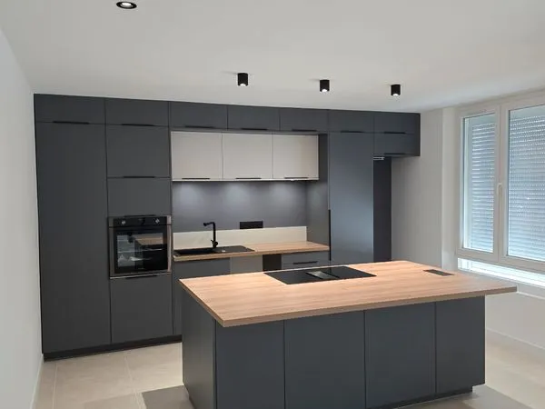 Location Appartement T4 - 100 m² 