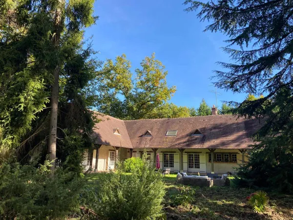 Maison 7 pièces 233 m² 