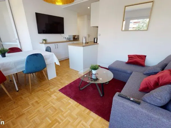 Colocation - Chambre avec balcon - Oullins 