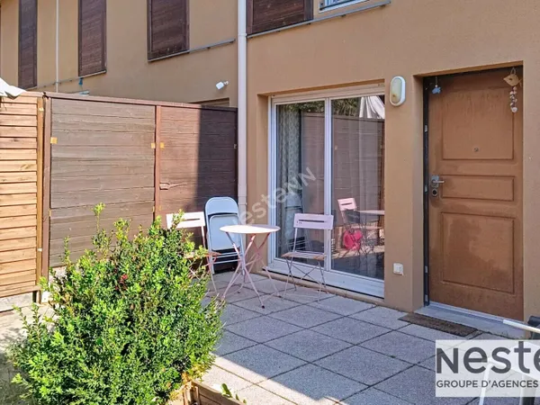 INVESTISSEMENT LOCATIF Appt duplex - T3 - 2 chambres - 62 m² - Résidence avec piscine - 
