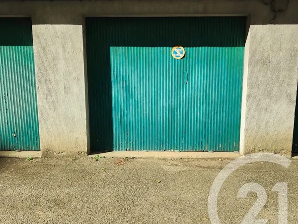 Parking 16 m² 