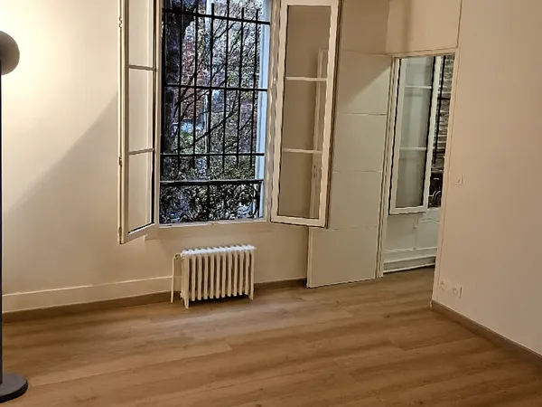 Studio 1 pièce 22 m² 
