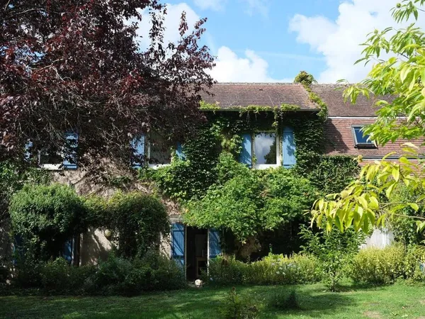 Jolie maison de caractère juste à poser sa valise 