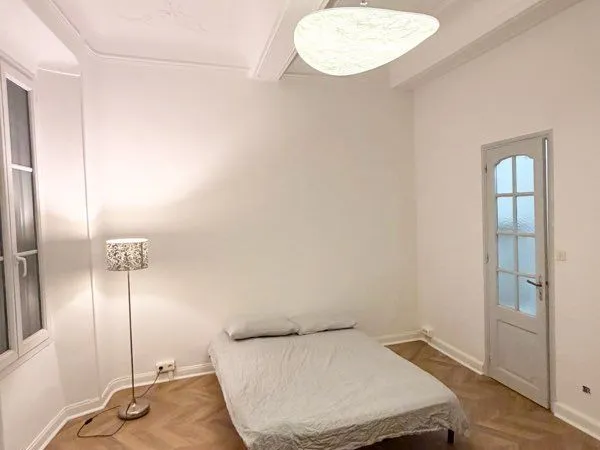 Studio 26m2 à louer dans le centre de Vence 