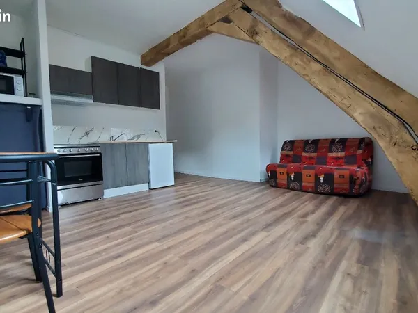 Appartement Location Avesnes-sur-Helpe   370€