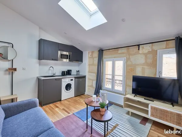 Studio 1 pièce 19 m² 