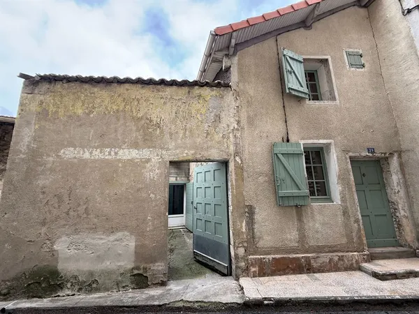 EXCLUSIVITÉ - Deux maisons de village à rénover - Saint-Rémy-de-Provence - Alpilles 