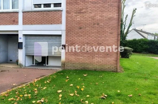 Local commercial 80 m² 