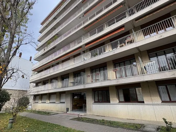 Parking/box 16 m² Grenoble 
