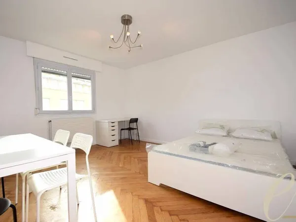 Appartement 1 pièce 28 m² 