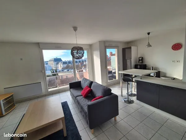 Appartement T2 meublé centre terrasse 
