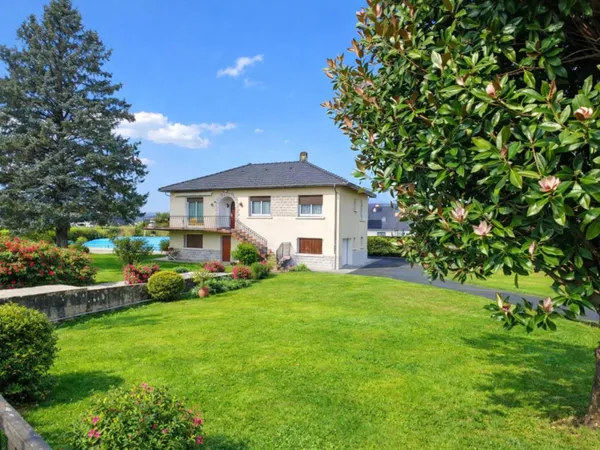 Maison 6 pièces 166 m² 