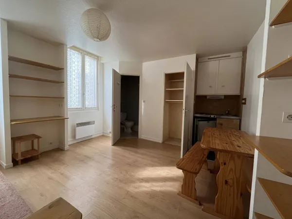 Appartement 1 pièce 18 m² 