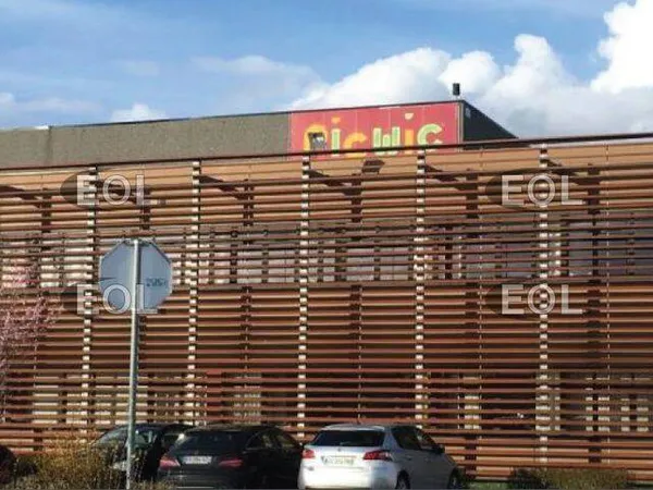 Entrepôt 21383 m² 