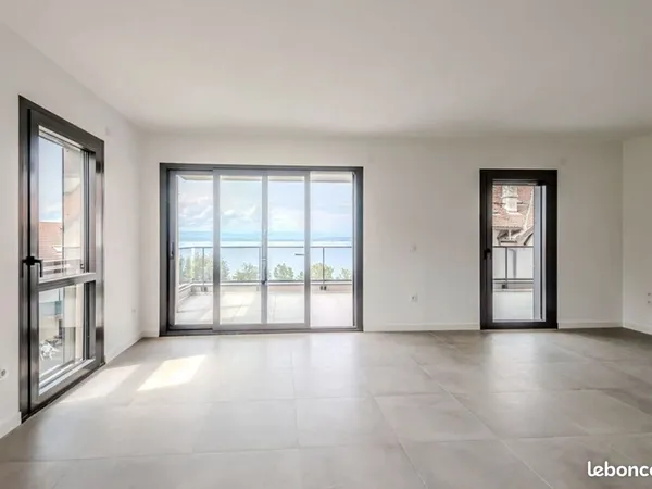 Appartement 4 pièces 107 m² 
