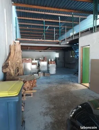 Parking/Garage/Box 5 m² 