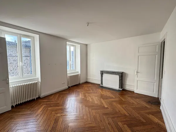 Appartement lumineux centre ville Annonay avec parking 