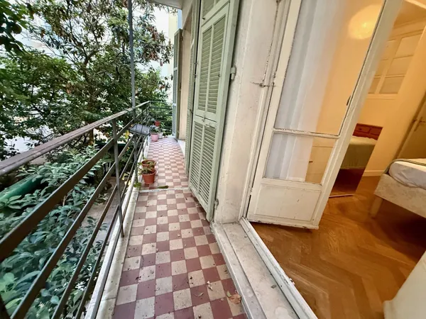 QUARTIER DES MUSICIENS - 2 PIECES + 2 BALCONS 